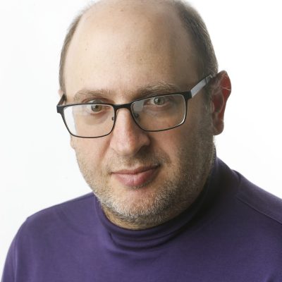 Headshot, Robert Gebeloff