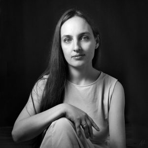 Headshot of Elena Kostyuchenko